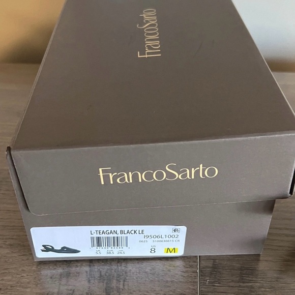 Franco Sarto Teagan Slingback Elegant Black Leather Loafers
NWT size 8 - Picture 8 of 9